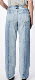 Dear John Taylor Marlin Jeans