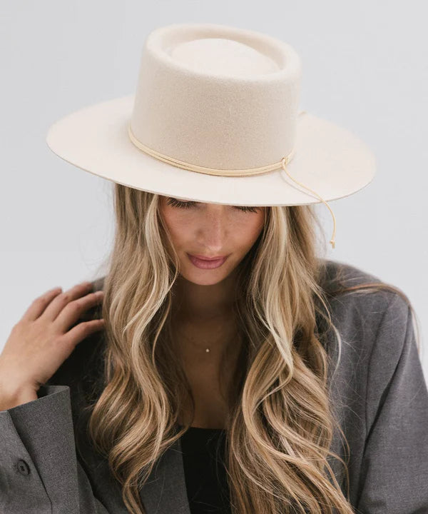 GiGi Pip Maise Telescope Hat